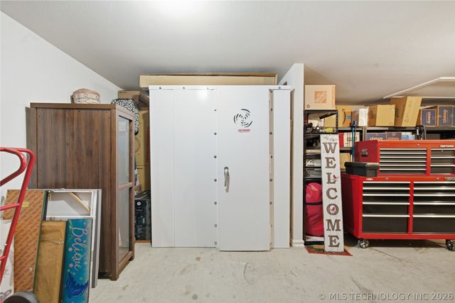 14246 N 61 Avenue, Collinsville, OK 74021