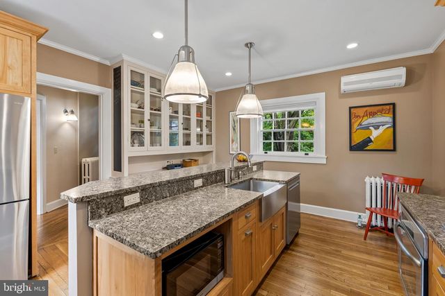 222 LONGWOOD RD, Baltimore, MD 21210