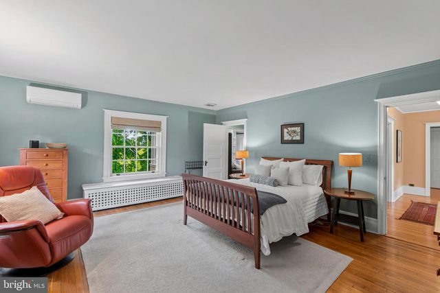 222 LONGWOOD RD, Baltimore, MD 21210