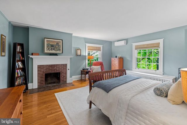 222 LONGWOOD RD, Baltimore, MD 21210