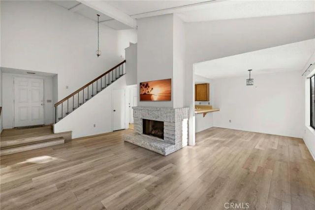 921 Creekside Dr, Fullerton, CA 92833