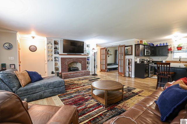 481 W Vaughn Rd, Mayfield, KY 42066