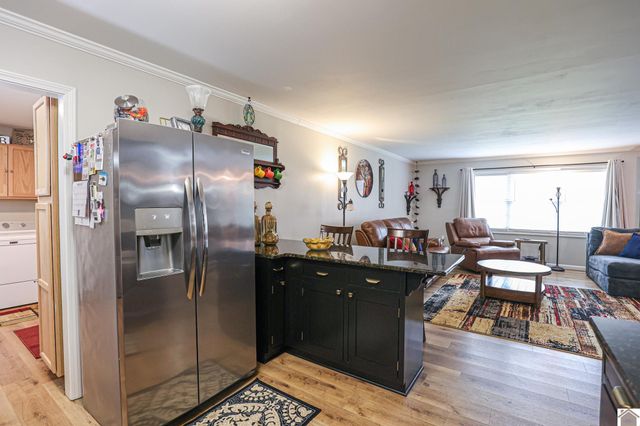 481 W Vaughn Rd, Mayfield, KY 42066