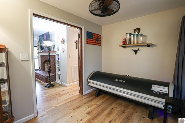 481 W Vaughn Rd, Mayfield, KY 42066