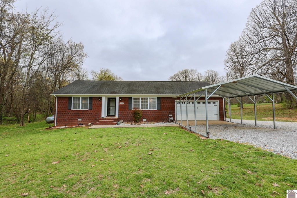 481 W Vaughn Rd, Mayfield, KY 42066