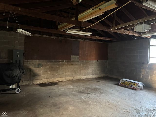 414 W Green Street, Lebanon, IN 46052