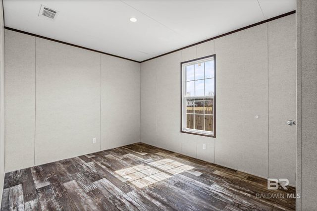 21601 Westside Loop, Silverhill, AL 36576