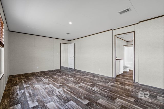 21601 Westside Loop, Silverhill, AL 36576