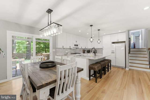 7221 GALGATE DR, Springfield, VA 22153