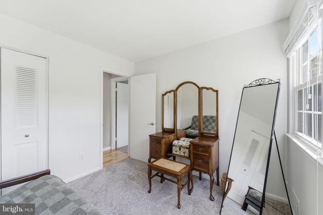 7221 GALGATE DR, Springfield, VA 22153