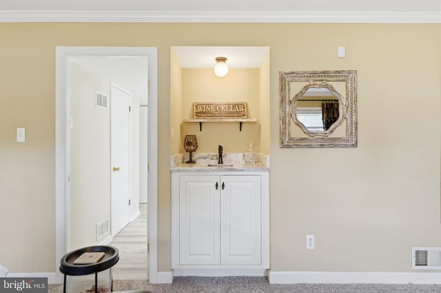 7221 GALGATE DR, Springfield, VA 22153