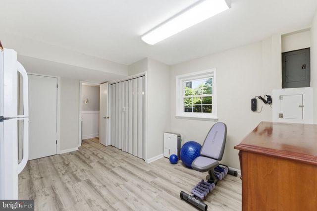 7221 GALGATE DR, Springfield, VA 22153