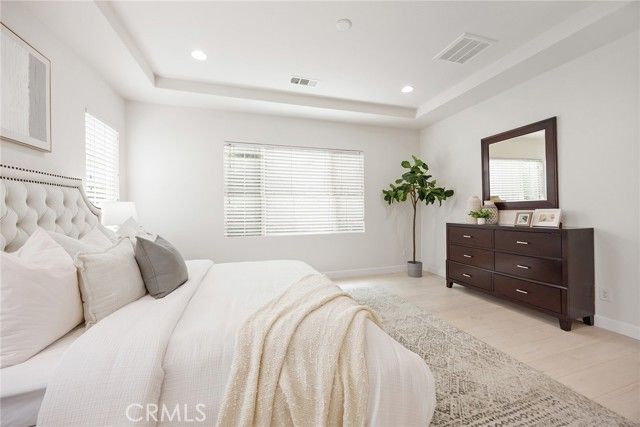 210 Desert Bloom, Irvine, CA 92618