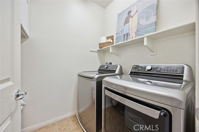 210 Desert Bloom, Irvine, CA 92618