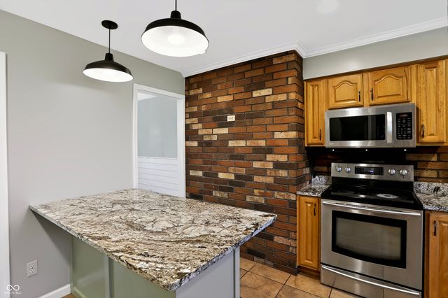 11620 Marlin Road, Indianapolis, IN 46239