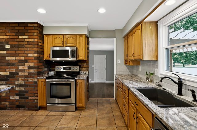 11620 Marlin Road, Indianapolis, IN 46239
