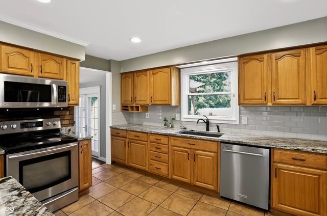 11620 Marlin Road, Indianapolis, IN 46239