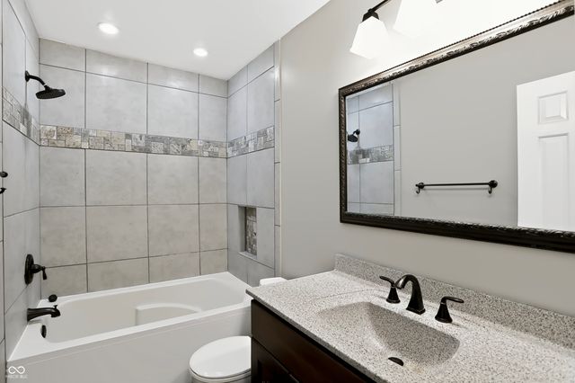11620 Marlin Road, Indianapolis, IN 46239