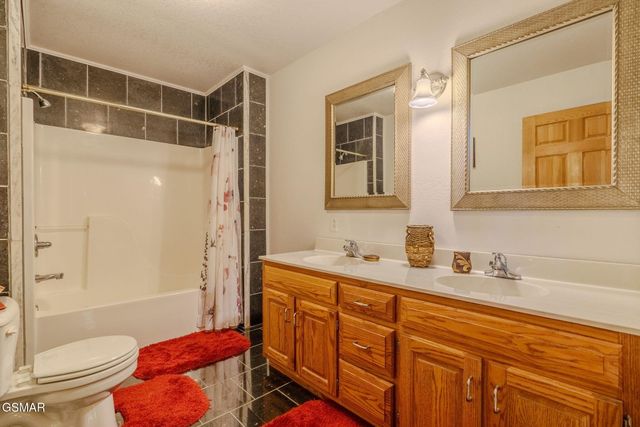 224 Lenz Drive, Kodak, TN 37764