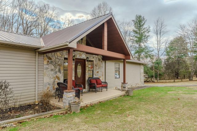 224 Lenz Drive, Kodak, TN 37764
