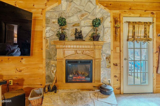 224 Lenz Drive, Kodak, TN 37764