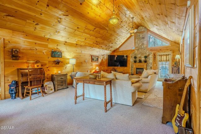 224 Lenz Drive, Kodak, TN 37764