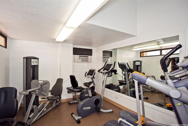 1778 Ala Moana Boulevard 2401, Honolulu, HI 96815