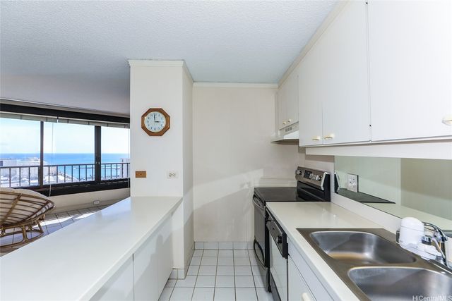 1778 Ala Moana Boulevard 2401, Honolulu, HI 96815