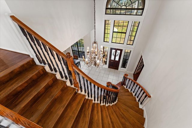 1019 Towering Oaks Street, Magnolia, TX 77355