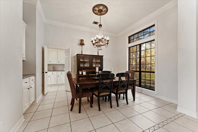 1019 Towering Oaks Street, Magnolia, TX 77355