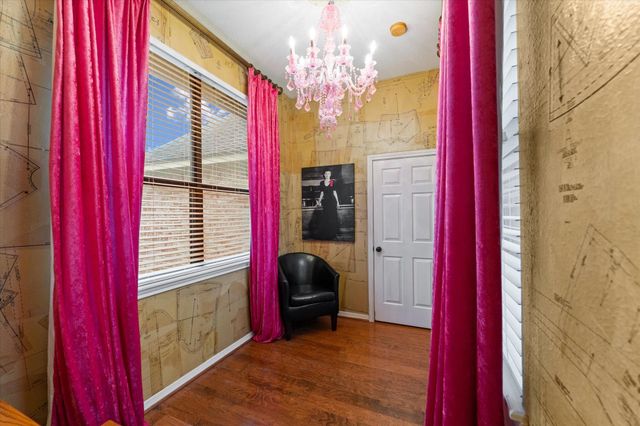 1019 Towering Oaks Street, Magnolia, TX 77355