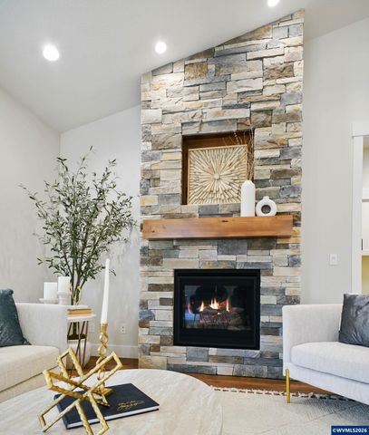 747 Emily Grace Ln SE, Salem, OR 97306