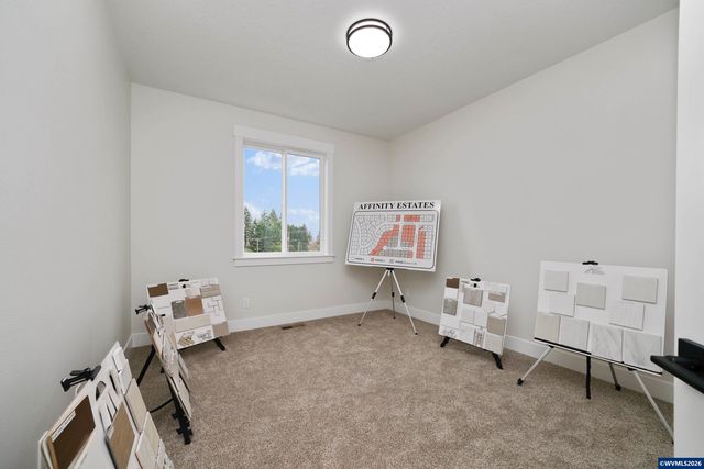747 Emily Grace Ln SE, Salem, OR 97306