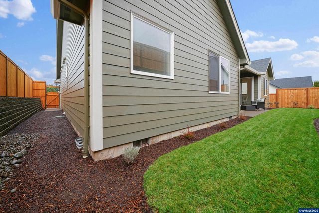 747 Emily Grace Ln SE, Salem, OR 97306