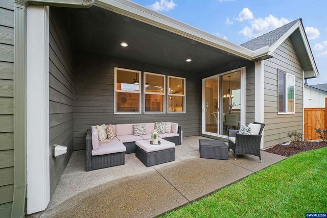 747 Emily Grace Ln SE, Salem, OR 97306