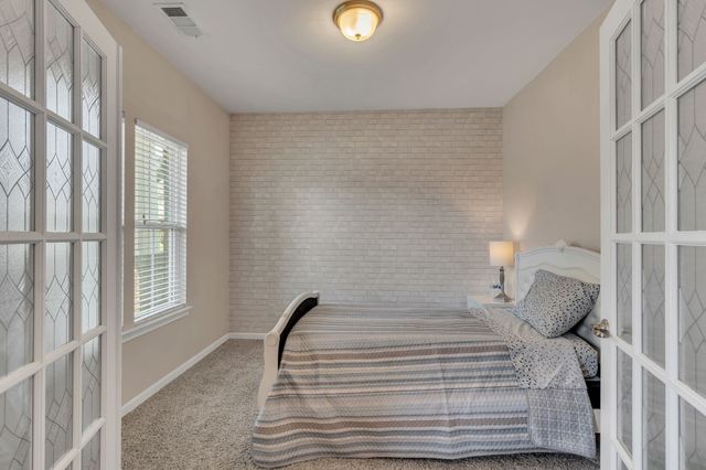 1001 Harwell Ln, Murfreesboro, TN 37128