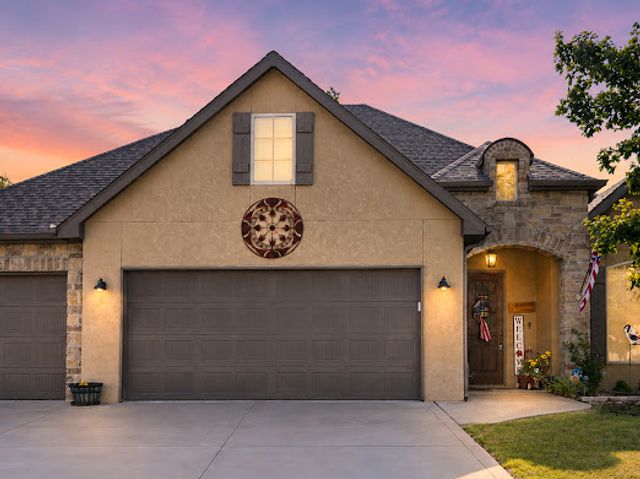 14473 S Lakewood Avenue, Bixby, OK 74008