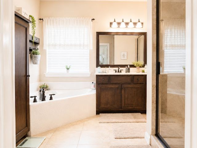 14473 S Lakewood Avenue, Bixby, OK 74008
