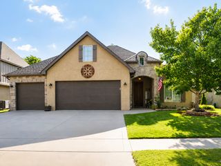 14473 S Lakewood Avenue, Bixby, OK 74008