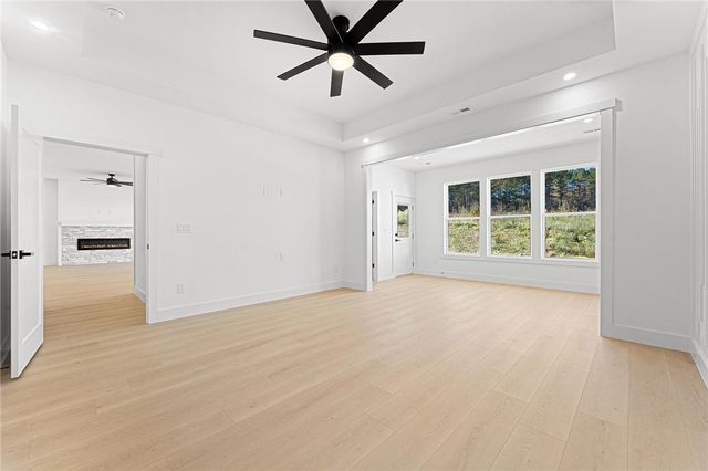 2925 Old Greenville Highway, Central, SC 29630