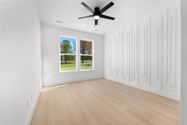 2925 Old Greenville Highway, Central, SC 29630