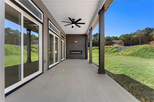 2925 Old Greenville Highway, Central, SC 29630