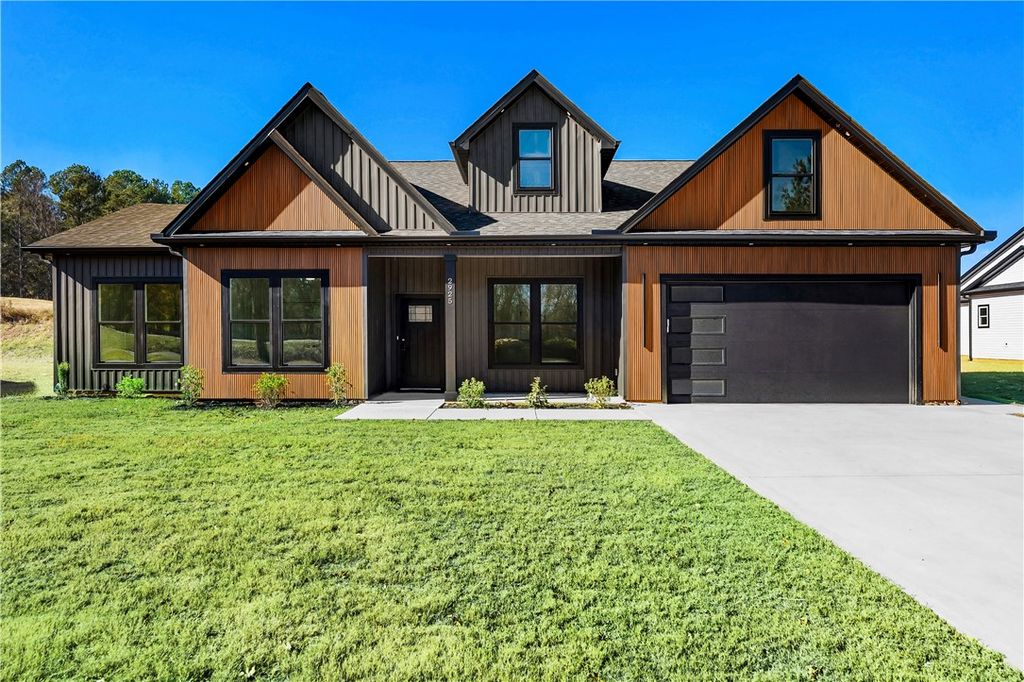 2925 Old Greenville Highway, Central, SC 29630