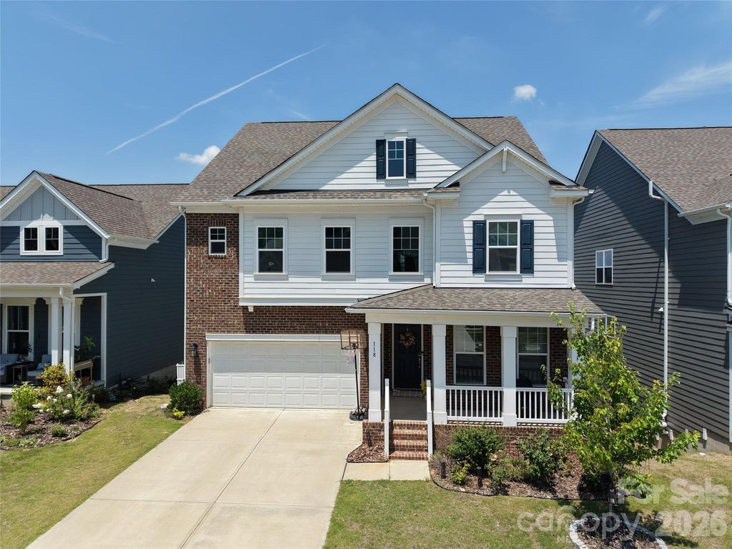 118 Winterberry Street, Mooresville, NC 28117