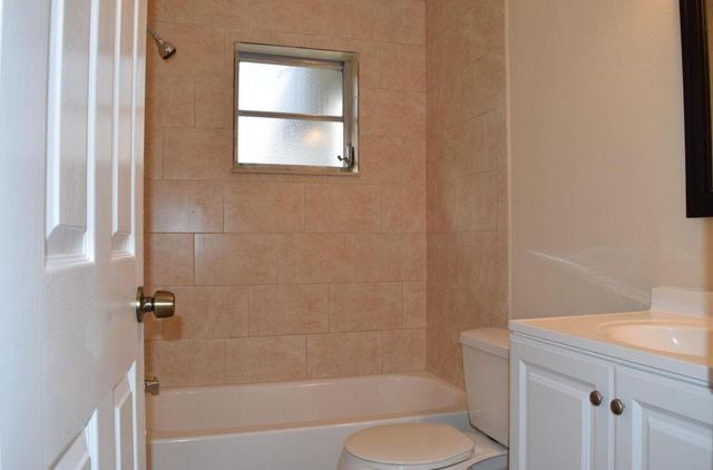 1652 SE Floresta Drive, Port St. Lucie, Port St Lucie, FL 34983