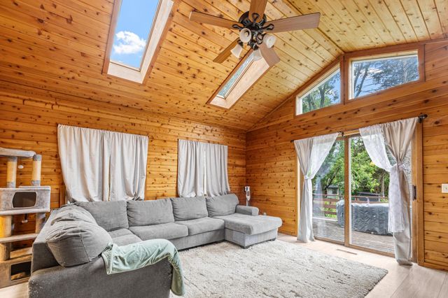 4246 Royce Street NE, Columbia Heights, MN 55421