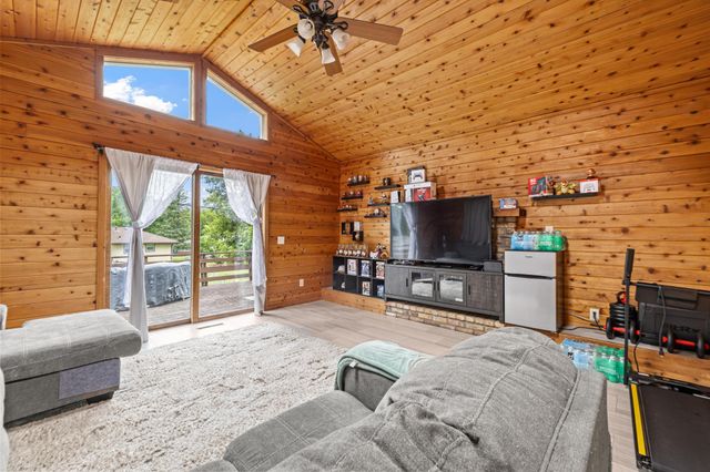 4246 Royce Street NE, Columbia Heights, MN 55421