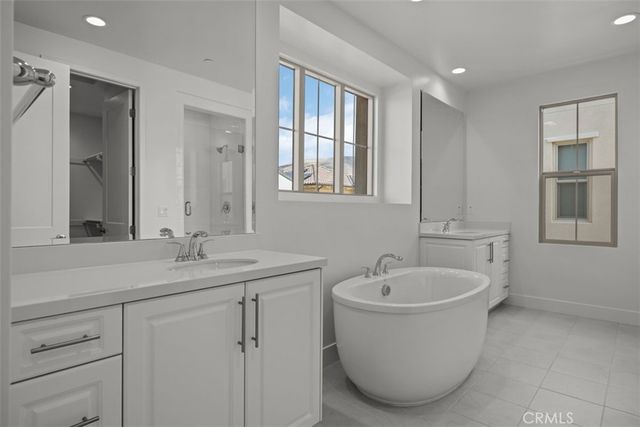 155 Somera, Irvine, CA 92602