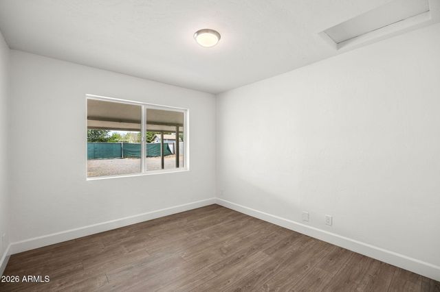 2510 E FAIRMOUNT Avenue, Phoenix, AZ 85016