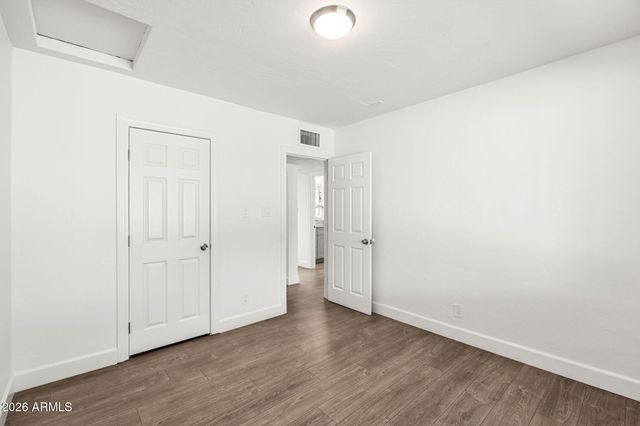 2510 E FAIRMOUNT Avenue, Phoenix, AZ 85016
